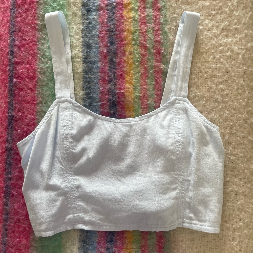 Aerie Crop